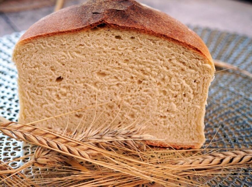czerstwy chleb odświeżenie